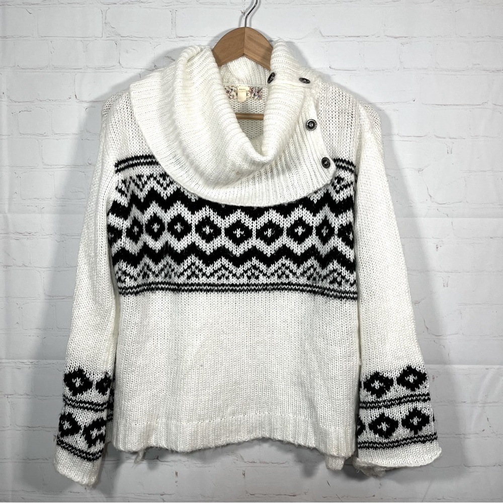 Pink Republic Cowl Neck Aztec Sweater Womens Size Large Ivory Lightweight